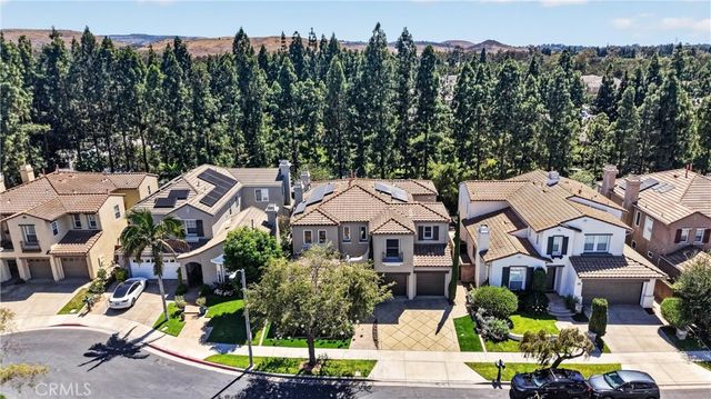 8 Castlebar, Irvine, CA 92618