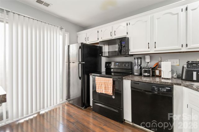 5927 Prescott Court, Charlotte, NC 28269