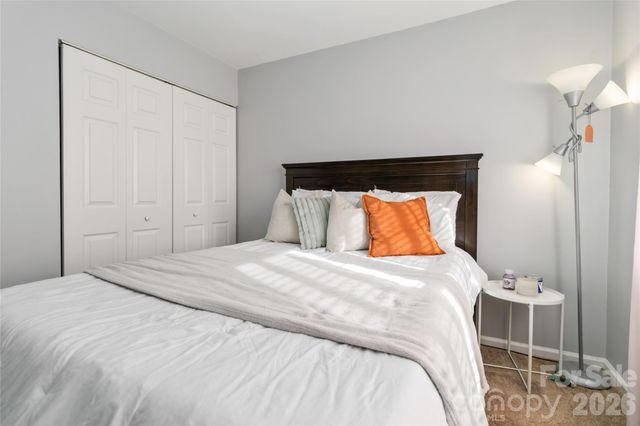 5927 Prescott Court, Charlotte, NC 28269