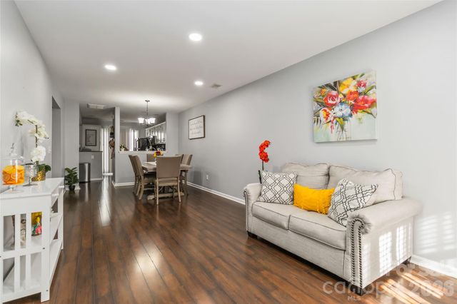 5927 Prescott Court, Charlotte, NC 28269