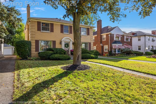 4795 W Outer Drive, Detroit, MI 48221