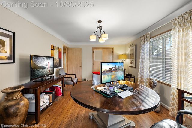 4795 W Outer Drive, Detroit, MI 48221