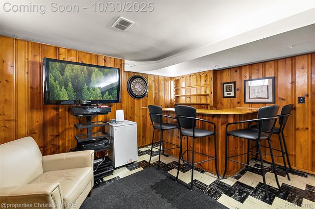 4795 W Outer Drive, Detroit, MI 48221