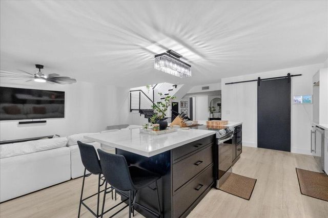 9729 N New River Canal Road 628, Plantation, FL 33324