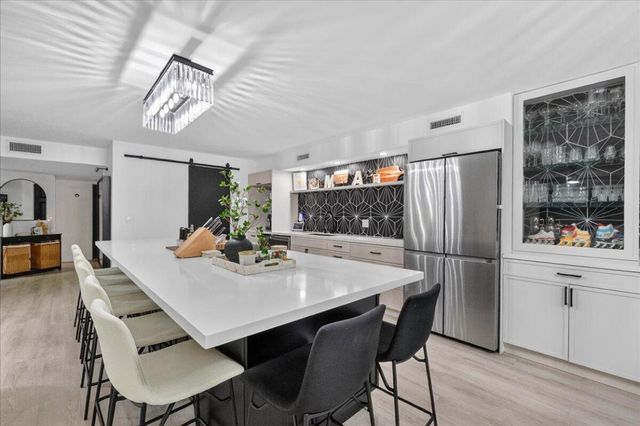 9729 N New River Canal Road 628, Plantation, FL 33324