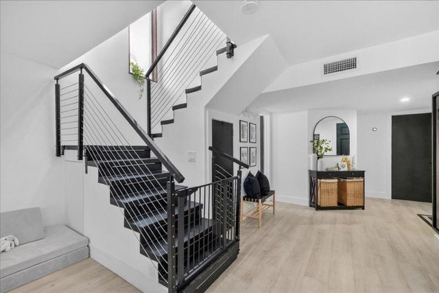 9729 N New River Canal Road 628, Plantation, FL 33324