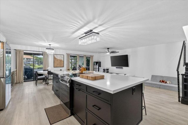 9729 N New River Canal Road 628, Plantation, FL 33324