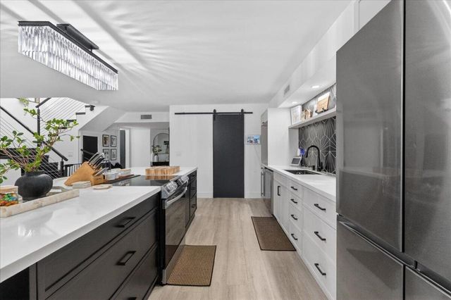 9729 N New River Canal Road 628, Plantation, FL 33324