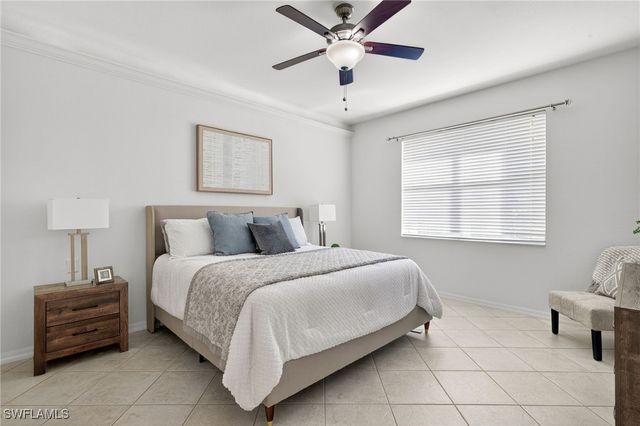 14088 Mirror CT, Naples, FL 34114