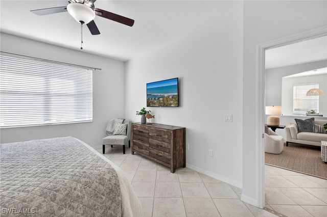 14088 Mirror CT, Naples, FL 34114