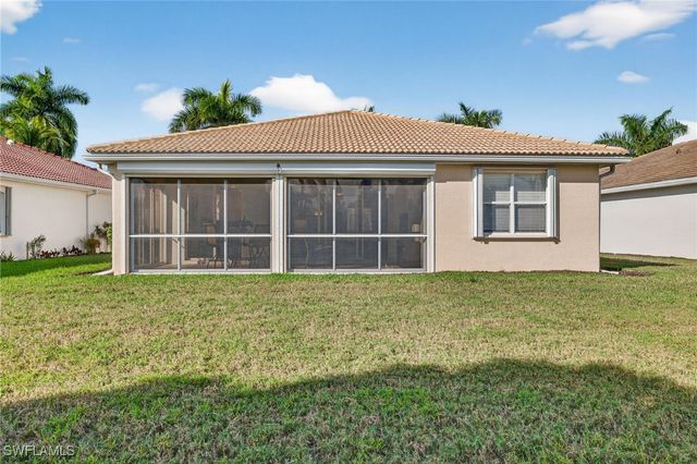 14088 Mirror CT, Naples, FL 34114