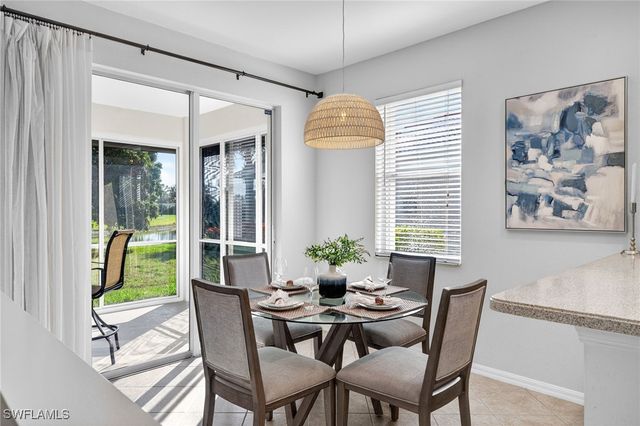 14088 Mirror CT, Naples, FL 34114