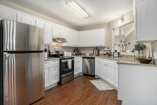 4586 MEADOWS Road, Powder Springs, GA 30127