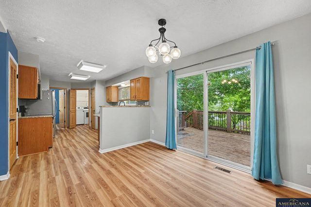 11115 Black Street, Omaha, NE 68142