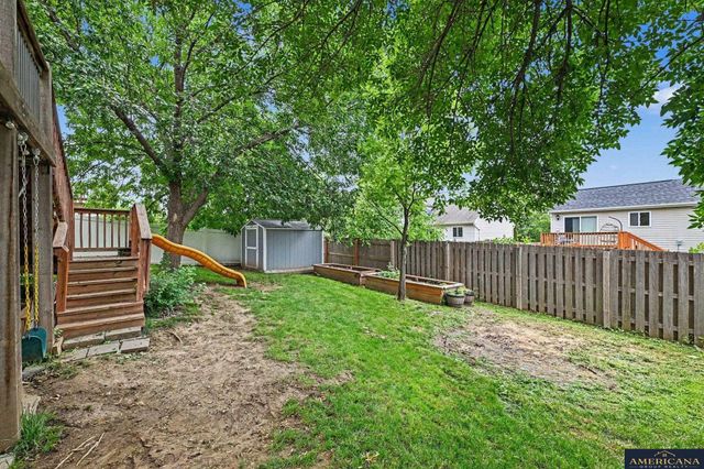 11115 Black Street, Omaha, NE 68142