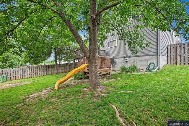 11115 Black Street, Omaha, NE 68142