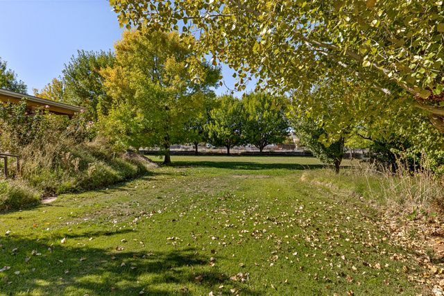 692 W 1300 S, Hurricane, UT 84737