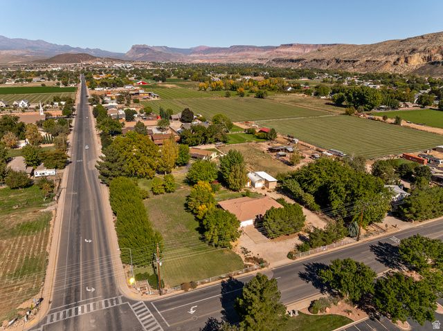 692 W 1300 S, Hurricane, UT 84737