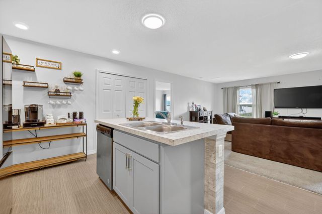 644 SW Hoffenberg Avenue, Port St Lucie, FL 34953