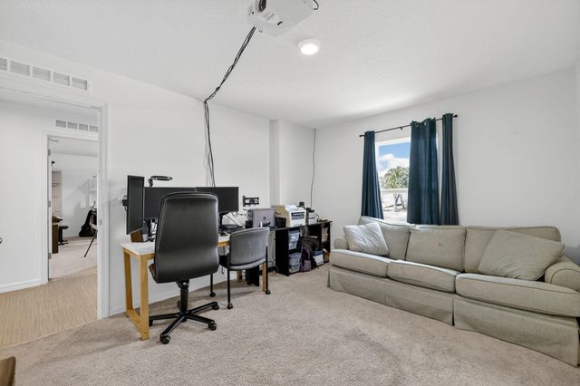 644 SW Hoffenberg Avenue, Port St Lucie, FL 34953