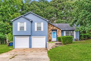 402 Leslie Court, Mcdonough, GA 30253