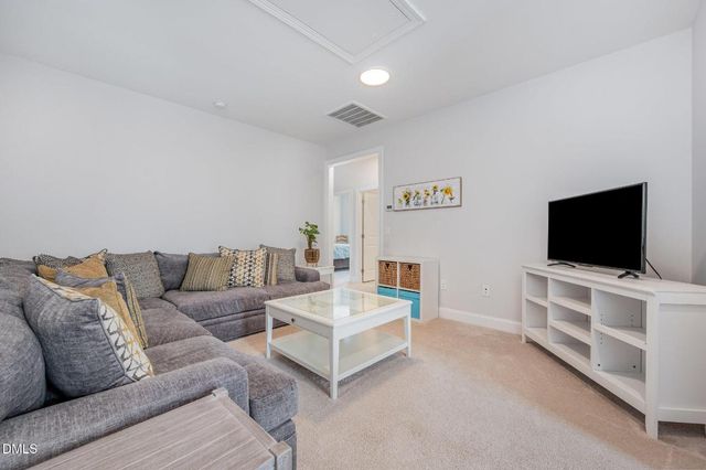 155 Hidden Bluff Drive, Chapel Hill, NC 27517