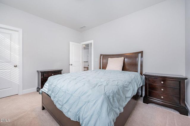 155 Hidden Bluff Drive, Chapel Hill, NC 27517