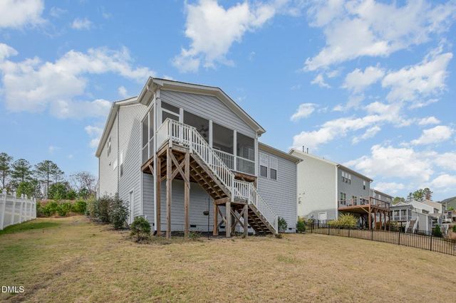 155 Hidden Bluff Drive, Chapel Hill, NC 27517