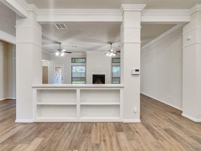 2011 Amado Lane, League City, TX 77573