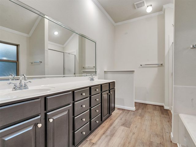 2011 Amado Lane, League City, TX 77573