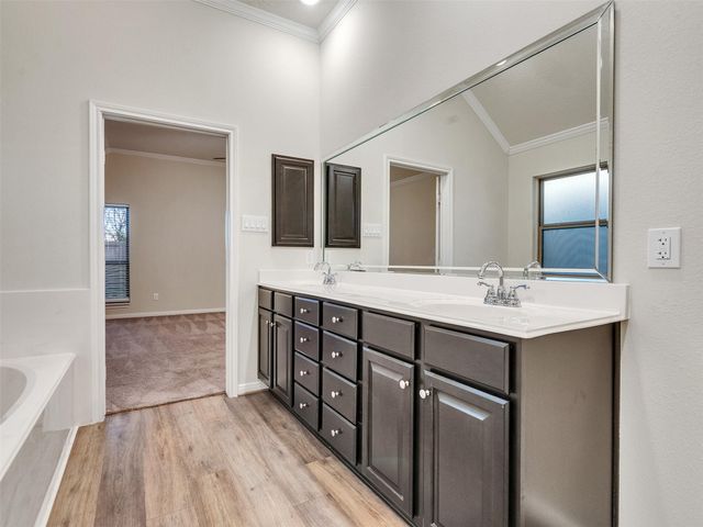 2011 Amado Lane, League City, TX 77573