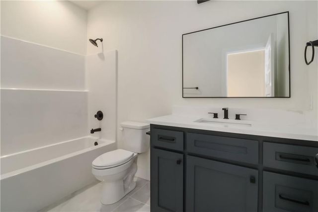 6909 SW Basswood Avenue, Bentonville, AR 72713