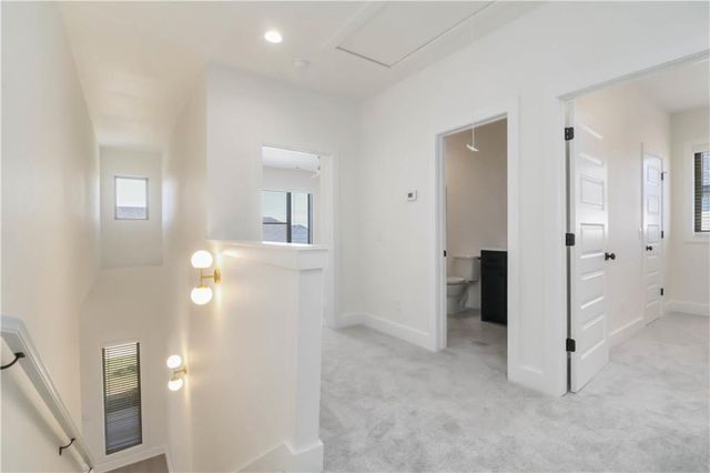 6909 SW Basswood Avenue, Bentonville, AR 72713
