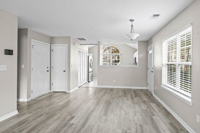 63 Pembroke Ln Unit 63, Pawleys Island, SC 29585