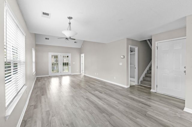 63 Pembroke Ln Unit 63, Pawleys Island, SC 29585