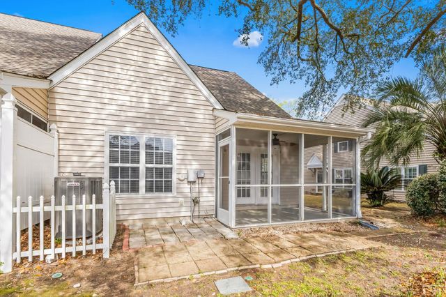 63 Pembroke Ln Unit 63, Pawleys Island, SC 29585