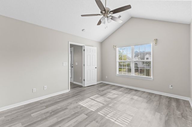 63 Pembroke Ln Unit 63, Pawleys Island, SC 29585