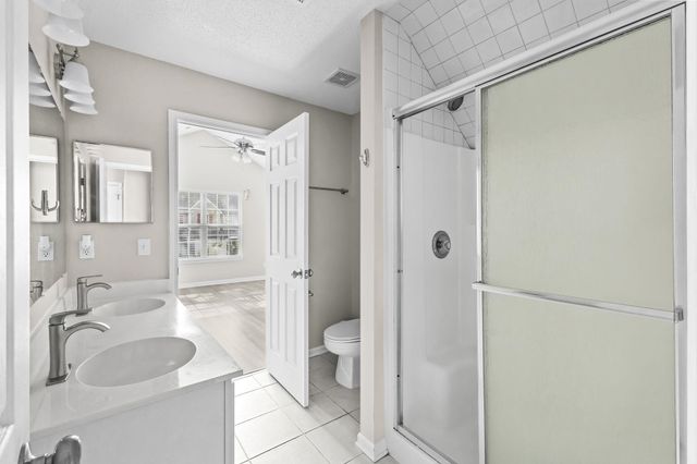 63 Pembroke Ln Unit 63, Pawleys Island, SC 29585