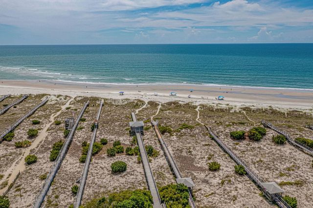 63 Pembroke Ln Unit 63, Pawleys Island, SC 29585