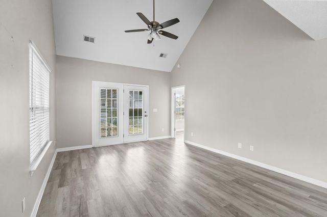 63 Pembroke Ln Unit 63, Pawleys Island, SC 29585