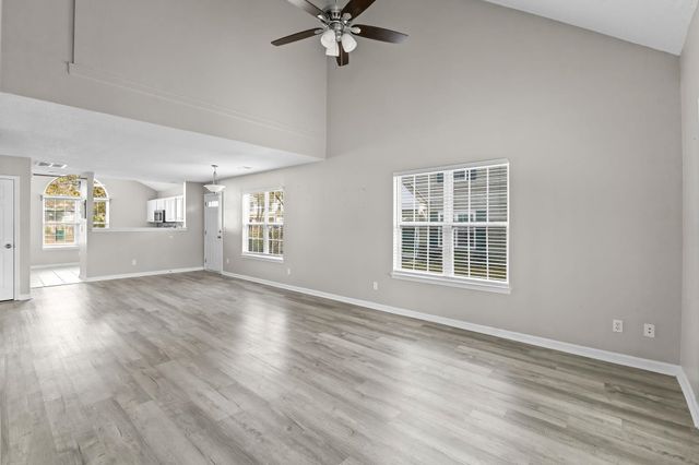 63 Pembroke Ln Unit 63, Pawleys Island, SC 29585