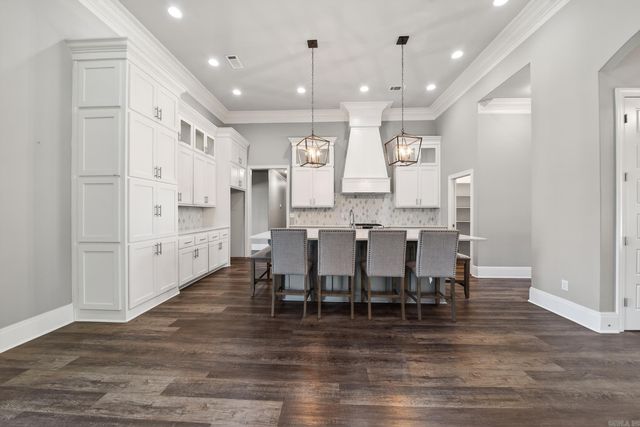 1701 N Lincoln, Cabot, AR 72023