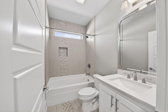 1701 N Lincoln, Cabot, AR 72023