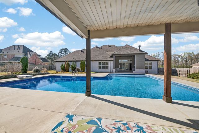 1701 N Lincoln, Cabot, AR 72023