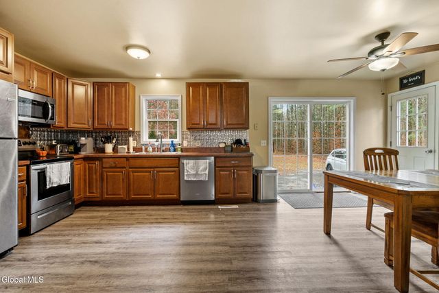 3380 State Highway 30, Gloversville, NY 12078