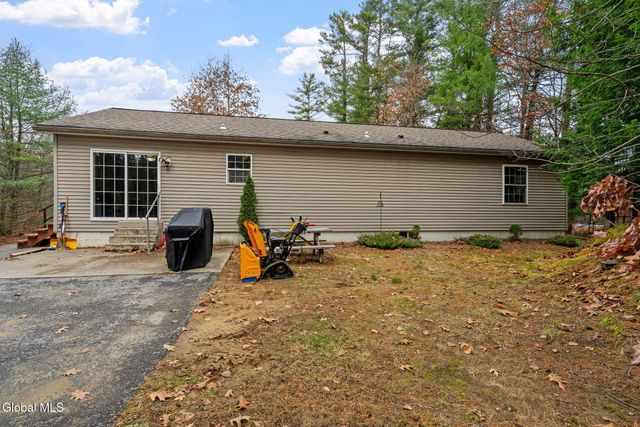 3380 State Highway 30, Gloversville, NY 12078