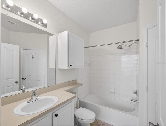 1100 LAKE SHADOW CIRCLE 2307, Maitland, FL 32751