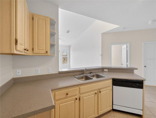 1100 LAKE SHADOW CIRCLE 2307, Maitland, FL 32751