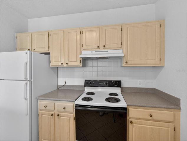 1100 LAKE SHADOW CIRCLE 2307, Maitland, FL 32751