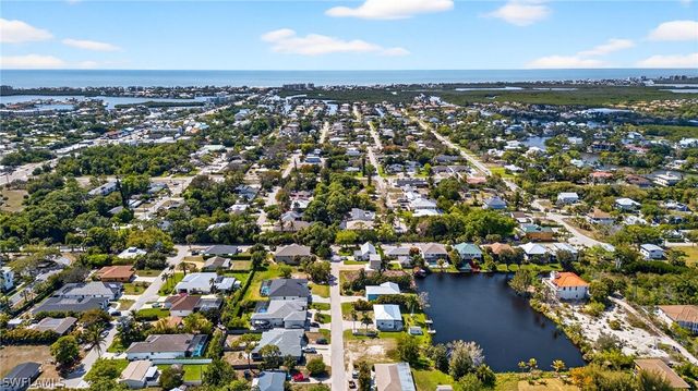 3916 Bennett LN, Bonita Springs, FL 34134